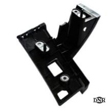 L6 Rear guard bracket L tail light