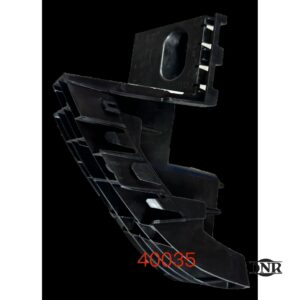 L8 Rear bumper R tail light
